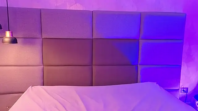 Emily luve online show from 14, 3, 2026