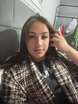 larysinha online show from 25, 6, 2026