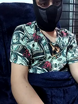 chocolateyboy77 online show from 14, 1, 2026