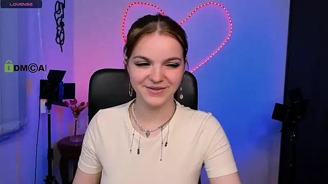 Snapshot of mikameovv chatting on 29, 7, 2026 mikameovv online show from 29, 7, 2026