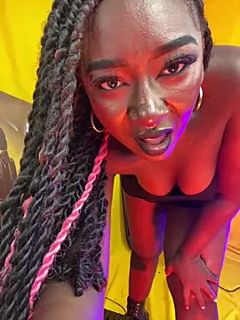 Snapshot of ZahhyGrey chatting on 21, 2, 2026 ZahhyGrey online show from 21, 2, 2026