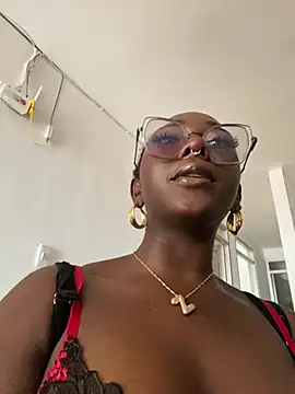 ZahhyGrey online show from 4, 3, 2026