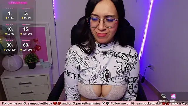 Snapshot of Sampuckettbaby chatting on 8, 3, 2025 Sampuckettbaby online show from 8, 3, 2025