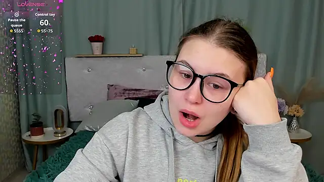 MilanaXHoney online show from 19, 2, 2026