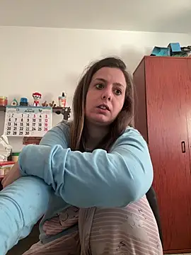 Sareyxon online show from 15, 4, 2026