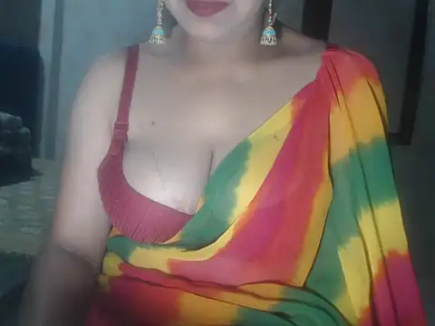 Snapshot of Hotronita123 chatting on 2, 4, 2026 Hotronita123 online show from 2, 4, 2026