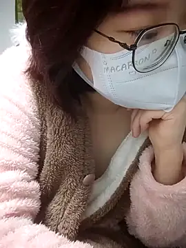 miniiceyya online show from 9, 2, 2026