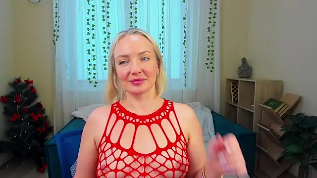 MonikaPinch  online show from 15, 1, 2026