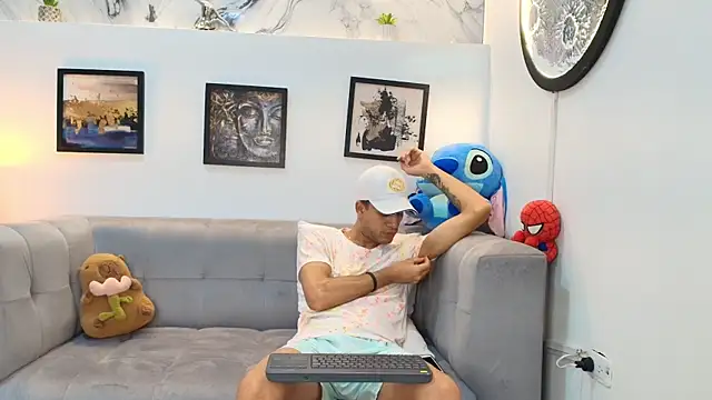 BIG COCKS online show from 17, 12, 2025