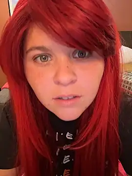 WattledFourth online show from 17, 12, 2025