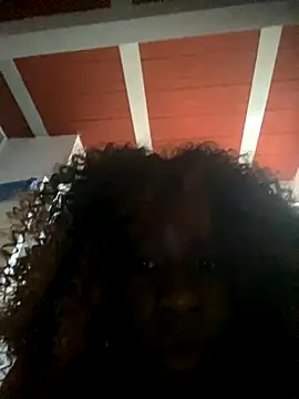 Snapshot of Arishadavis chatting on 3, 12, 2025 Arishadavis online show from 3, 12, 2025