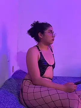 Arely-L1 online show from 6, 2, 2026