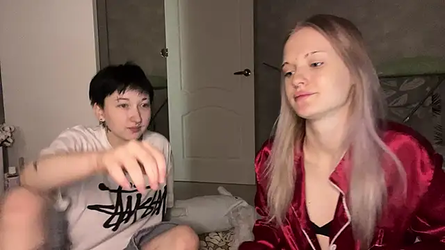 Snapshot of CelenFomes chatting on 10, 1, 2026 CelenFomes online show from 10, 1, 2026