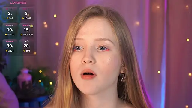 LilianHoward online show from 20, 12, 2025