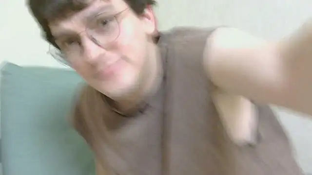 leo cutie online show from 31, 7, 2026
