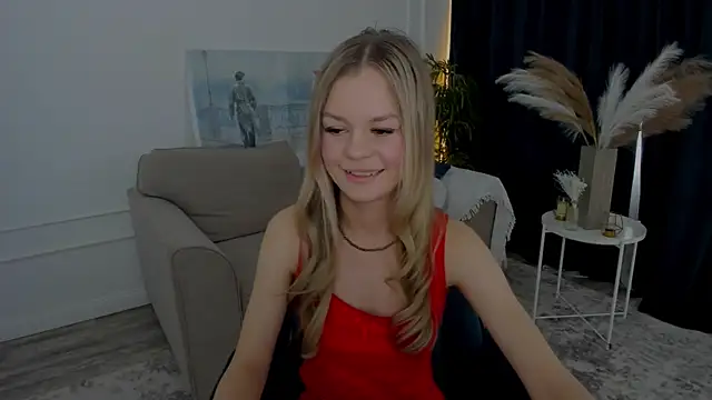 Snapshot of MidnighteAura chatting on 28, 6, 2026 MidnighteAura online show from 28, 6, 2026