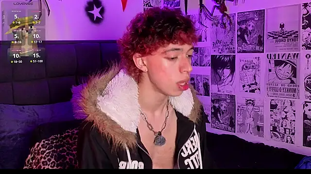 Snapshot of Otter_Starr chatting on 5, 12, 2025 Otter Starr online show from 5, 12, 2025