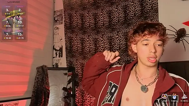 Snapshot of Otter_Starr chatting on 9, 1, 2026 Otter Starr online show from 9, 1, 2026