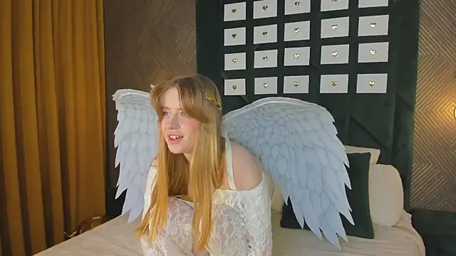 Snapshot of Victori_Fox chatting on 15, 2, 2026 Victori Fox online show from 15, 2, 2026