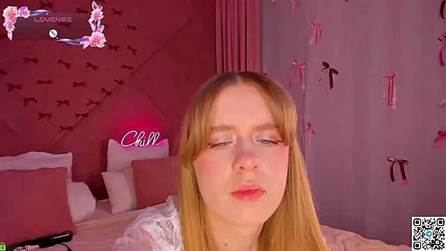 Snapshot of Victori_Fox chatting on 2, 3, 2026 Victori Fox online show from 2, 3, 2026