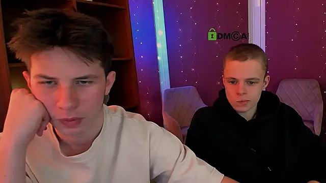 Snapshot of leo_valor chatting on 15, 12, 2025 leo valor online show from 15, 12, 2025