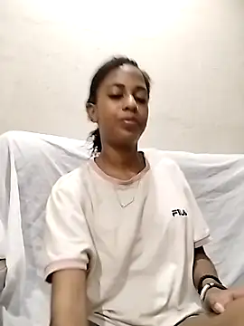 Snapshot of IndianSativa2 chatting on 16, 12, 2025 IndianSativa2 online show from 16, 12, 2025