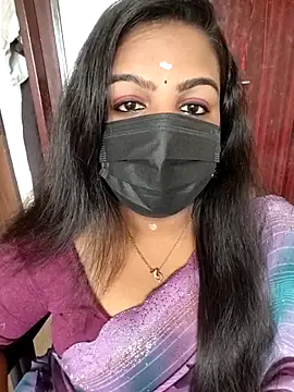 Snapshot of Tamil_Shara chatting on 27, 5, 2026 Tamil Shara online show from 27, 5, 2026