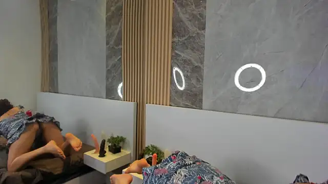 MissSavage  online show from 16, 12, 2025