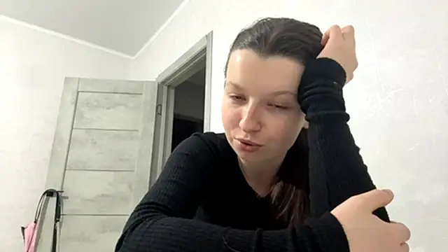 EllieBerrie online show from 5, 12, 2025