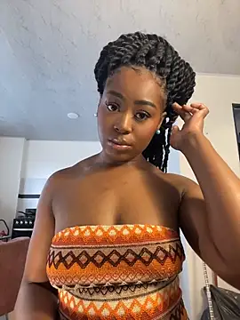 Cynthia es online show from 23, 7, 2026