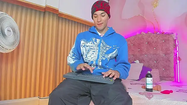 jack  baby  online show from 20, 12, 2025