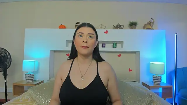 AnikaRomanoff  online show from 28, 4, 2026