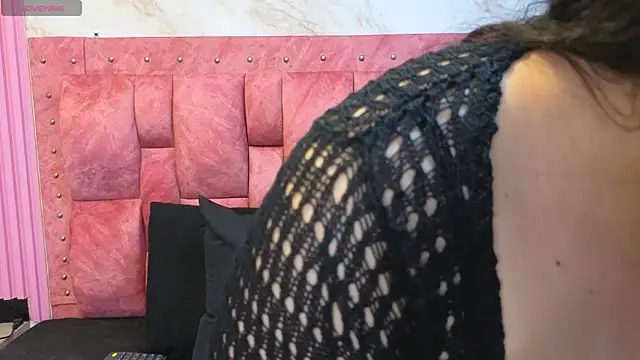 ValeryMorales online show from 18, 3, 2026