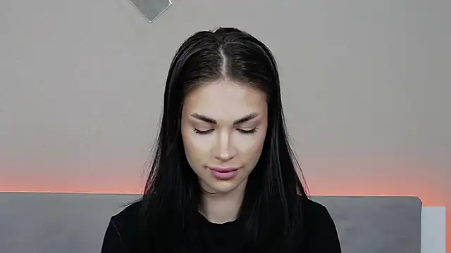 RachaelMils online show from 5, 2, 2026