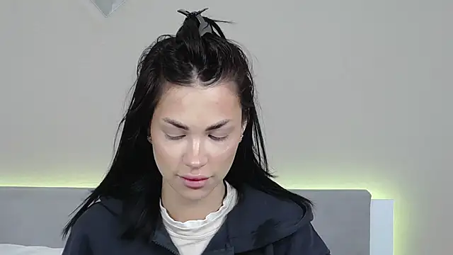 RachaelMils online show from 18, 2, 2026