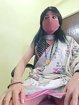 Lovely Ladyboy star online show from 5, 3, 2026