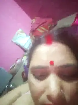 Snapshot of Your-shreya143 chatting on 26, 4, 2026 Your-shreya143 online show from 26, 4, 2026
