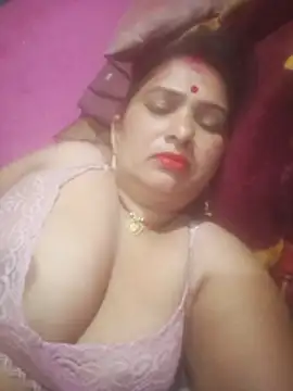 Snapshot of Your-shreya143 chatting on 25, 5, 2026 Your-shreya143 online show from 25, 5, 2026
