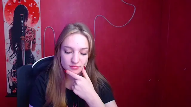 Snapshot of Katie_Rosiee chatting on 17, 12, 2025 Katie Rosiee online show from 17, 12, 2025