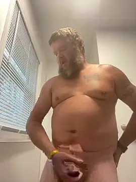 Snapshot of naughtydaddy0420 chatting on 2, 12, 2025 naughtydaddy0420 online show from 2, 12, 2025