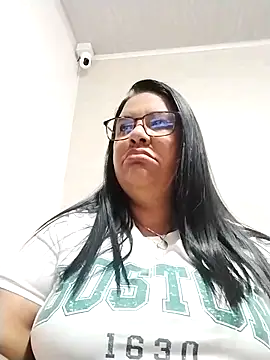 Carameloswing1 online show from 4, 12, 2025