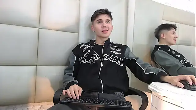 Snapshot of JuanGomm chatting on 13, 1, 2026 JuanGomm online show from 13, 1, 2026