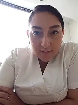 Valeria montana  online show from 22, 12, 2025