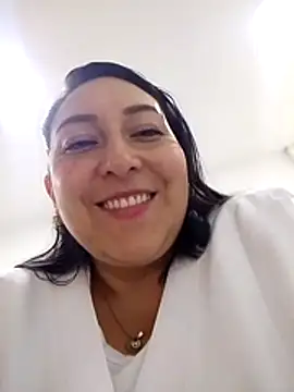 Valeria montana  online show from 9, 3, 2026