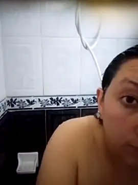 Valeria montana  online show from 27, 6, 2026