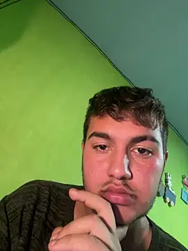 Snapshot of Oenb chatting on 14, 12, 2025 Oenb online show from 14, 12, 2025