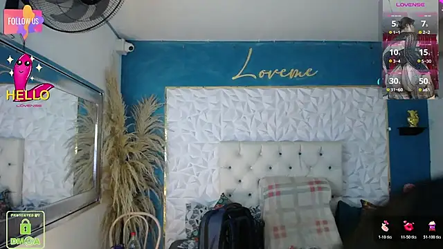 Mia Duque1999 online show from 17, 2, 2026