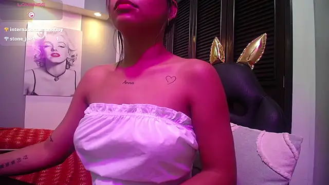 Snapshot of priya_raj_ chatting on 15, 12, 2025 priya raj online show from 15, 12, 2025