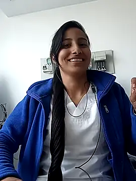 Snapshot of Vera_Luna_ chatting on 17, 12, 2025 Vera Luna online show from 17, 12, 2025