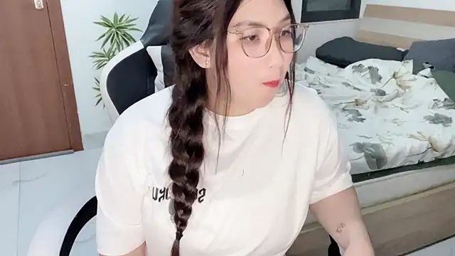 Ni-Ni 2K online show from 8, 7, 2026